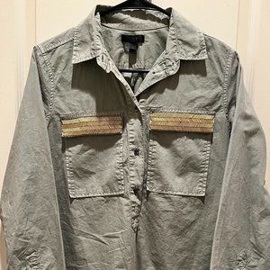 J. CREW Beaded Pocket Military Green Button Henley Tunic Blouse SIZE 4